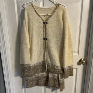 Vik Wool By Vikurprjon Iceland Sweater & Skirt